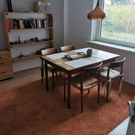 Monteurszimmer - Ruhig Schlafen * Thaden
